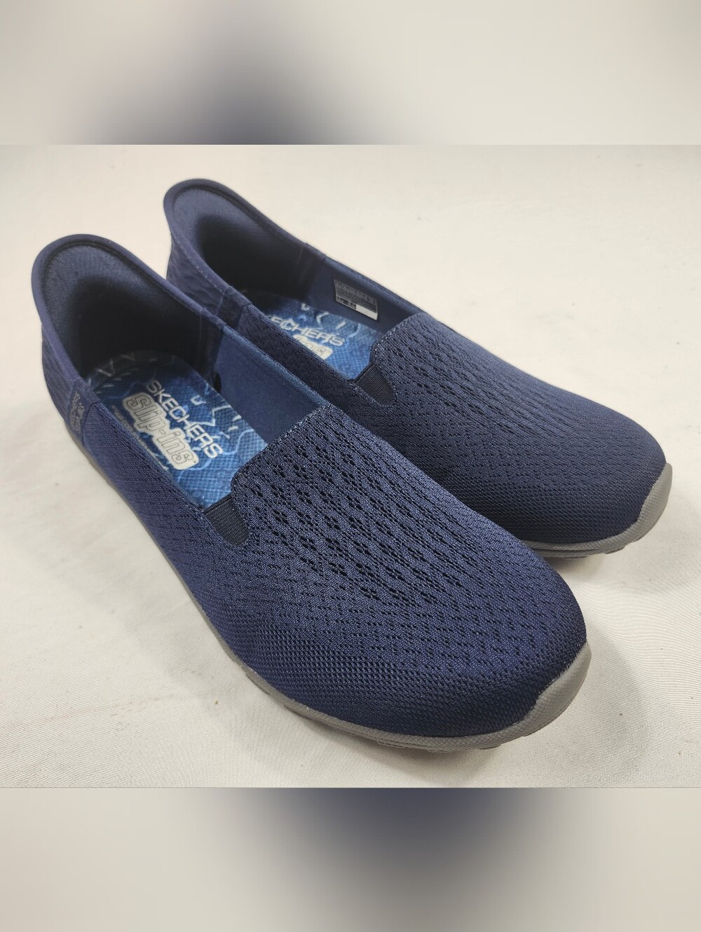 Skechers Women's 9.5 M Navy Hands Free Slip-ins Knit Loafers Flats Shoes
